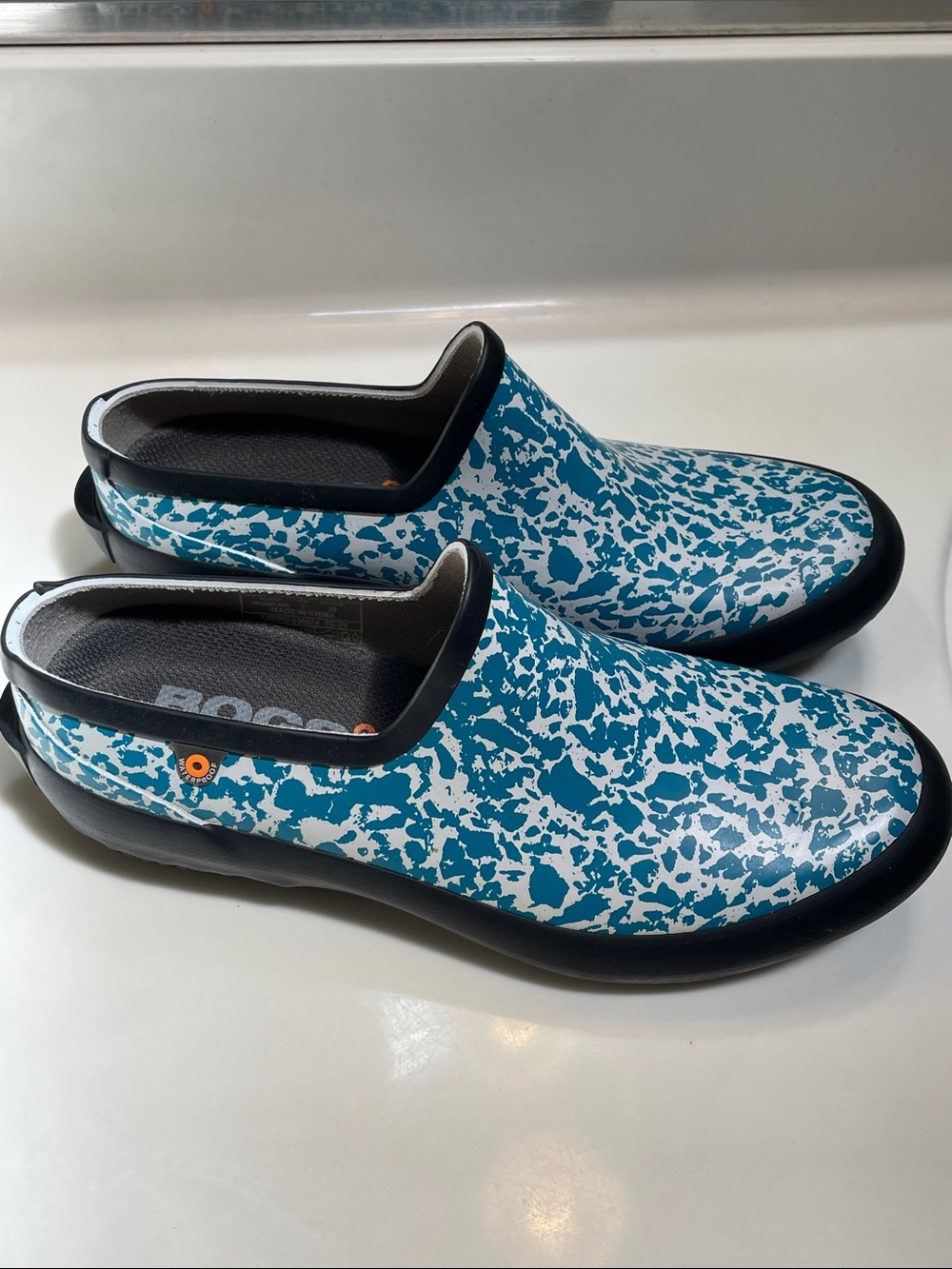 BOGS Bloom Women’s Patch Spot Blue White Black Rubber Slip-On Clogs